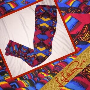 LuLaRoe leggings TC EUC amazing primary colors 🌈